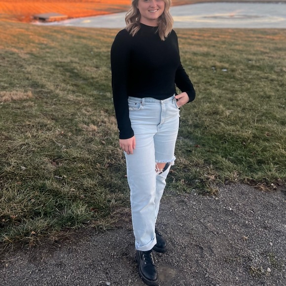 Abercrombie & Fitch Denim - Abercrombie The 90’s Straight Ultra High Rise 30/10R